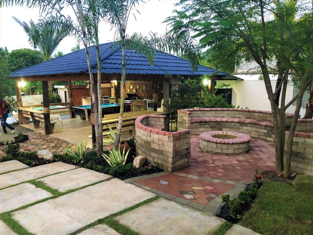 Villa Mi Patio Hermosa villa con billar y río cristalino a 3 min Jarabacoa Exterior foto